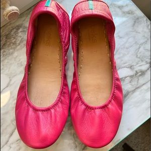 Tieks Fuchsia Size 7